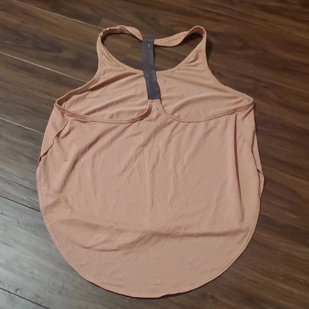 Fabletics Peach and Gray Racerback Tank Top - Picture 5 of 7